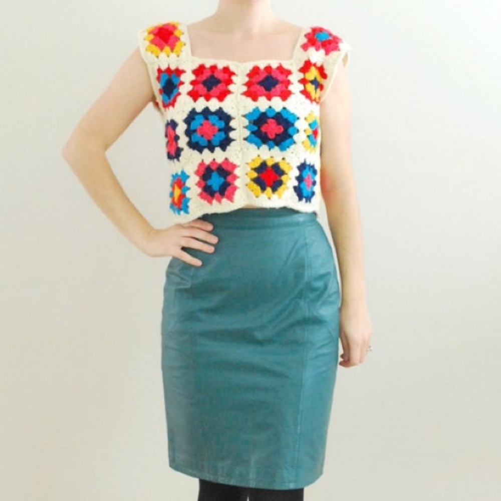 1970’s Crochet Crop Top, Boho Festival Hippie Tank Top / vest / small/medium